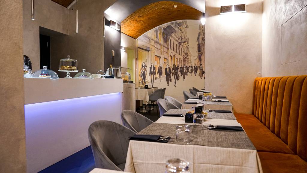 unique-hotel-brera-milano-buffet