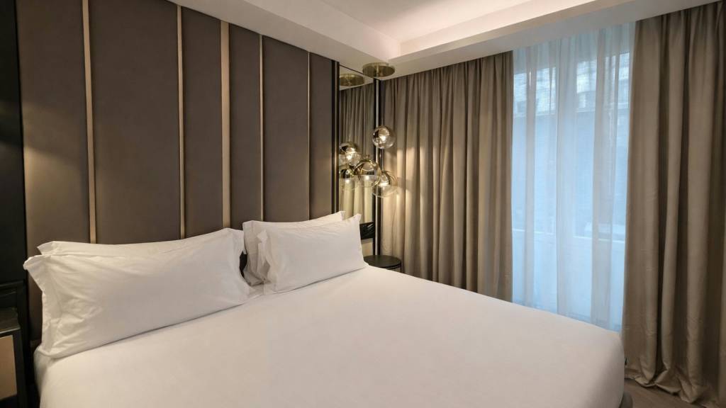 THE-UNIQUE-HOTEL-MILANO-BRERA-Camera-Deluxe-Camera-2